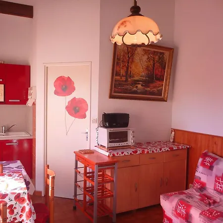 Proche Avec Terrasse, 6 Couchages, Parking Prive, Internet Optionnel - Fr-1-387-75 Lejlighed